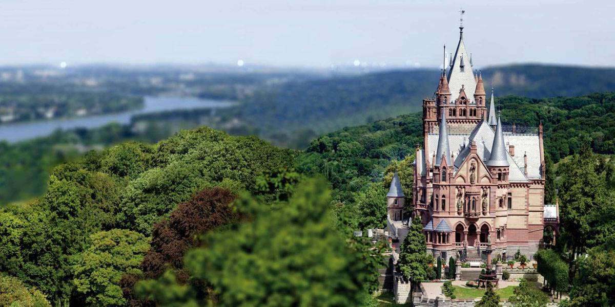 DRACHENBURG PALACE