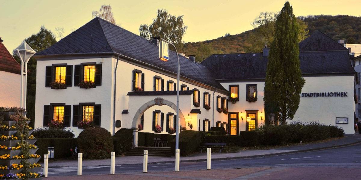 STADTBIBLIOTHEK BAD NEUENAHR-AHRWEILER